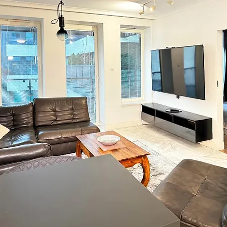 Lejlighed White Marble In Black Pearl Chic Centre *